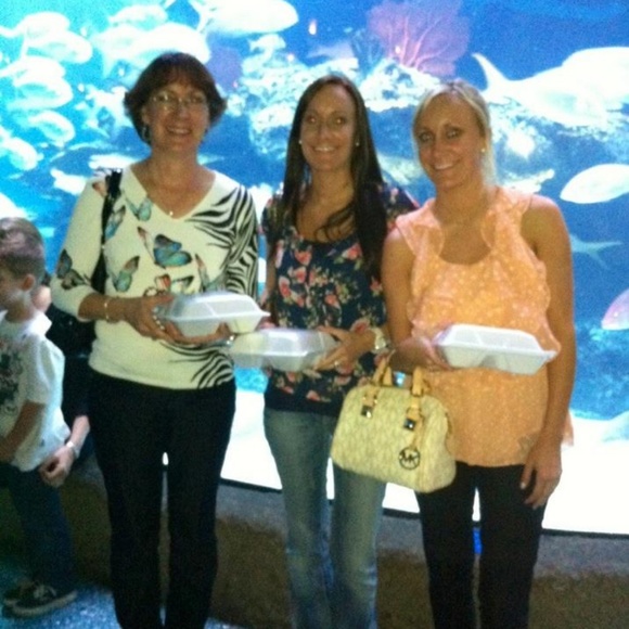 Lauren Conrad racer back blouse - Picture 4 of 4